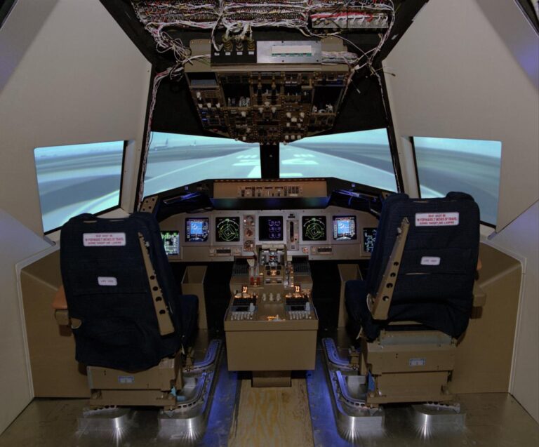 Cockpit Motion Facility 768x637 - Case Stories