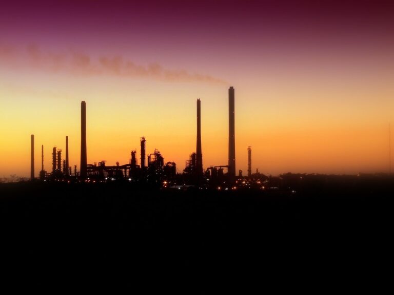 Oil Refinery at Sunset 768x576 - Case Stories