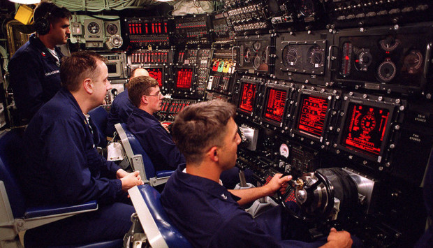 800px USS Seawolf SSN 21 Control Room HighRes 620x355 - Why Militarise a Rugged Tablet?