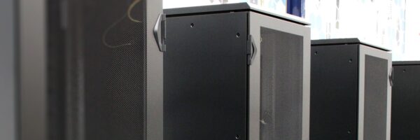 captec racks 44 1 600x200 - Machine Vision Computing